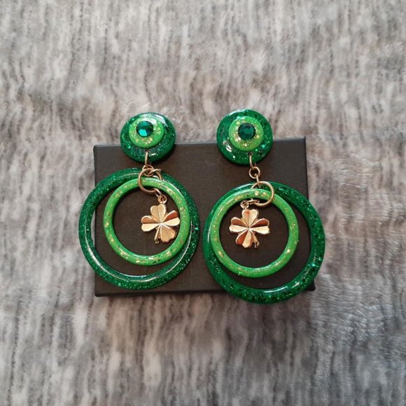 Irish earring/button bundle green/gold shamrock - Picture 3 of 3